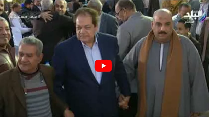محمد أبو العينين وسط أهالي الجيزة ومظاهرة حب بعد فوزه في الانتخابات التكميلية | فيديو