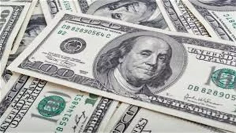 تحرك كبير لسعر الدولار في البنوك
