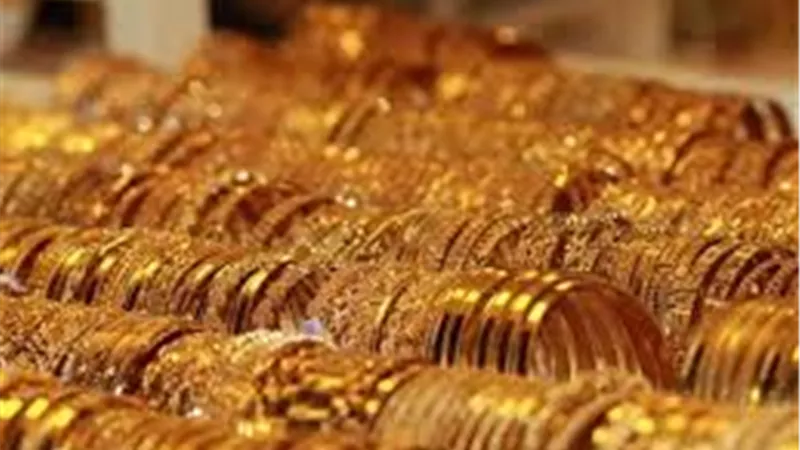 مفاجأة كبيرة في سعر الذهب بالتعاملات المسائية 