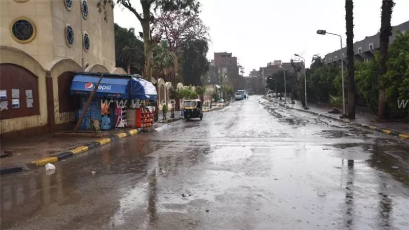 منخفض التنين يضرب بقوة .. بيان هام من الأرصاد بشـأن حالة الطقس 