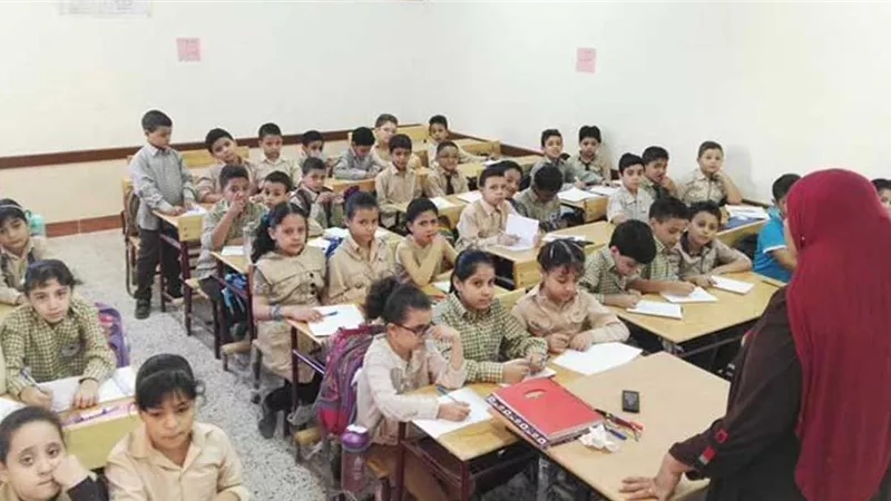 قرار جديد من الحكومة بشأن الدراسة في الجامعات والمدارس غدا