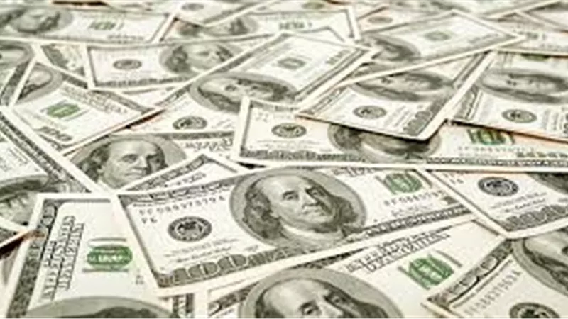 تحرك كبير لسعر الدولار في التعاملات الصباحية