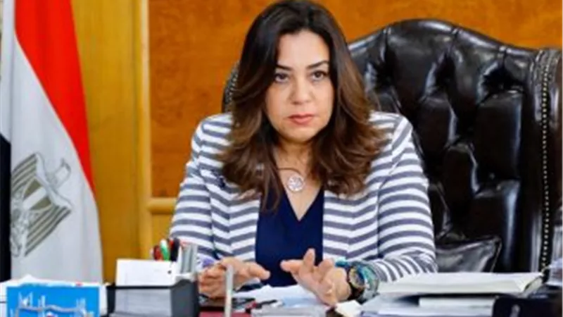 محافظ دمياط: تسجيل 14 إصابة بكورونا بالمحافظة.. مواطن عائد من الإمارات نقل العدوى لـ 8 أشخاص | فيديو