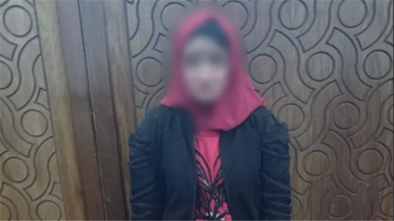 رذيلة أونلاين.. تفاصيل القبض على فتاة تمارس الأعمال المنافية للآداب بالإسكندرية 
