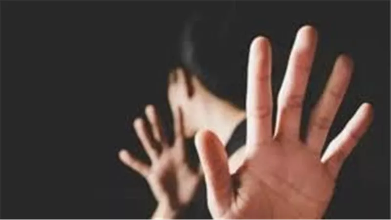 قرار جديد في اتهام شاب بالتعدي جنسيًا على نجلة زوجته بحلوان