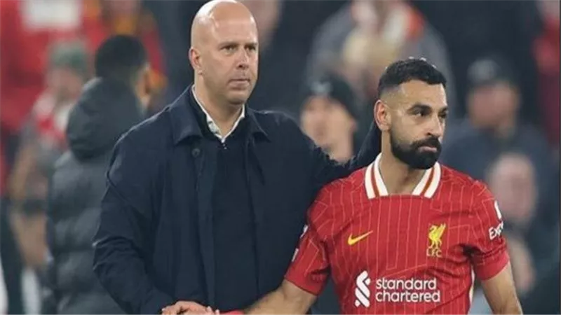  ما حدث كان صعبًا.. مدرب ليفربول يكشف كواليس جديدة بعد تصريحات محمد صلاح ضده 