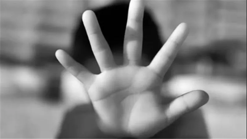 تفاصيل مثيرة في اتهام صاحب سوبر ماركت بالتحرش بصغار بالعياط