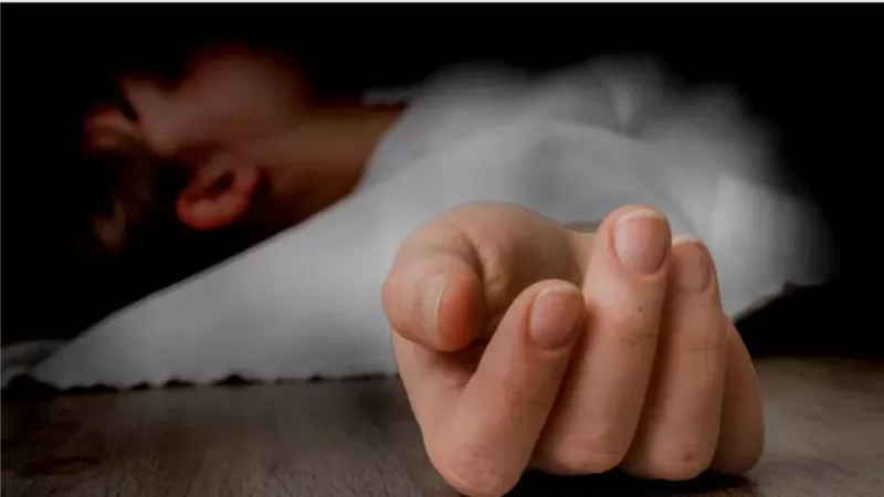  طب شرعي وكلبشات.. آخر تطورات قتل شاب شقيقته بسبب علاقة حرام بالعمرانية 
