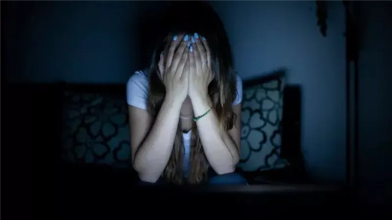 نشر لي فيديوهات من أوضة النوم.. نجوى تستغيث من طليقها وأمه