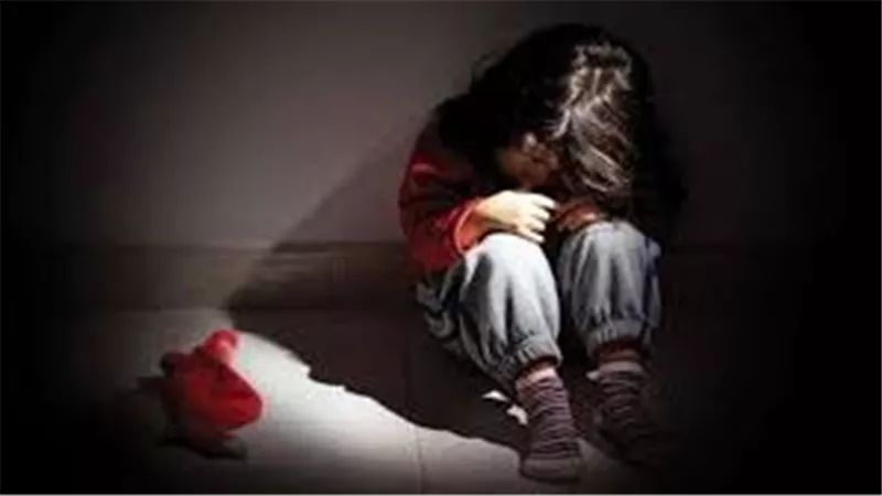 قتل طفلته في البانيو وأدعى وجود جن.. ماذا قررت المحكمة في جريمة المنصورية المأسوية؟
