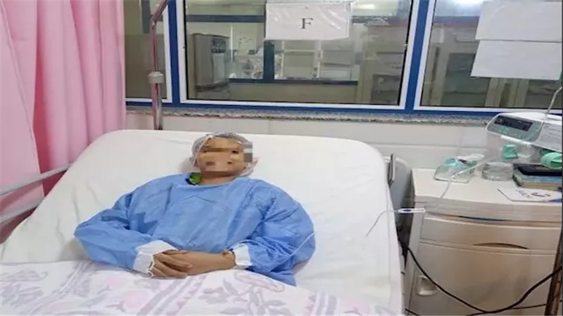 بحبكم وعايز أبقى دكتور.. رسالة مؤثرة من طفل لفريق طبي أنقذ حياته بالبحيرة 