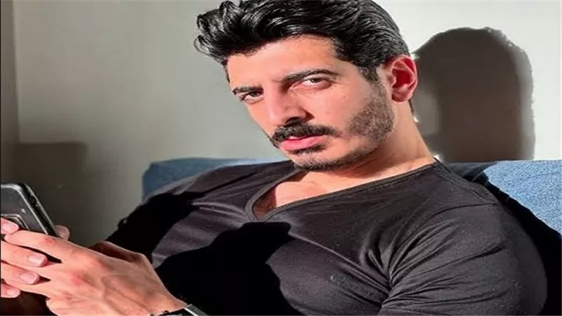 قرار جديد من القضاء بشأن محاكمة شاكر محظور بتهمة بث محتوى خادش