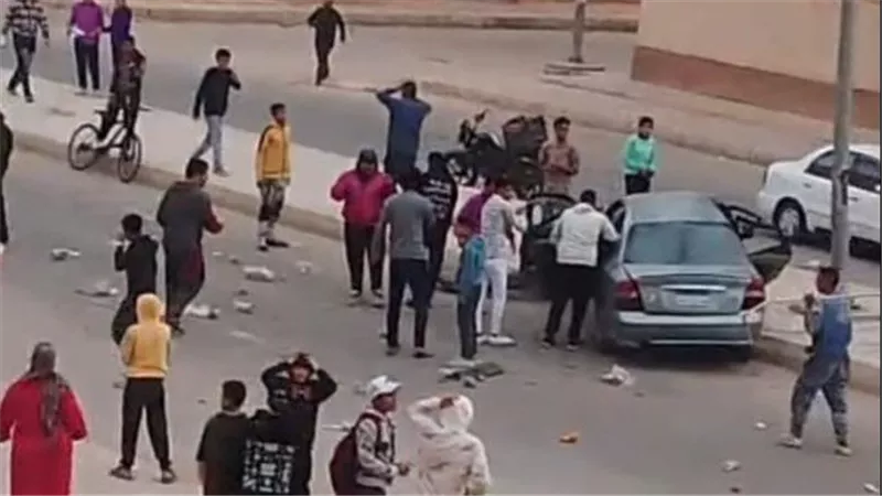  حادث دهس جديد بأكتوبر.. طالب ثانوي يقتحم رصيف ويدهس سيدة وابنها ويصيب ابنتها 