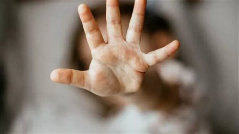 رحلة الدرس انتهت بجريمة.. تفاصيل اتهام سائق بالتعدي على صغيرة بالبحيرة