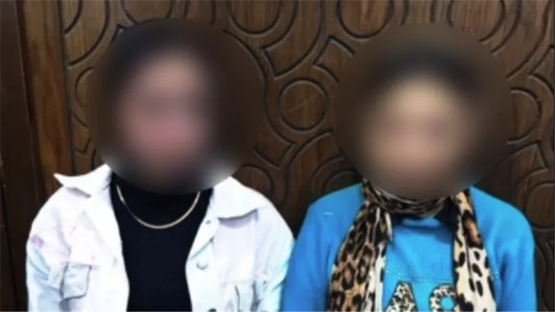 تفاصيل القبض على فتاتين تمارسان الأعمال المنافية للآداب بالإسكندرية 
