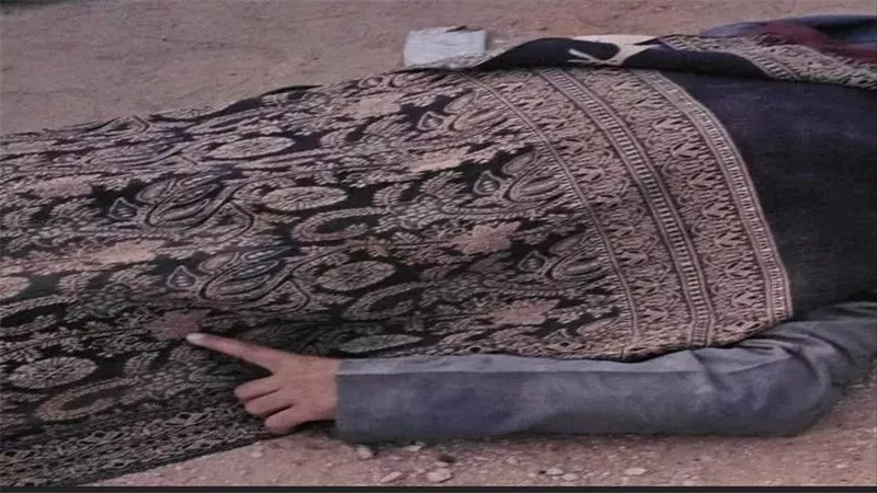 مات رافعًا إصبع التشهد..تفاصيل اللحظات الأخيرة في حياة عوض ضحية حادث المنيا