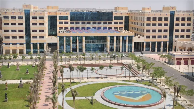 جامعة 6 أكتوبر تتقدم عالميًا.. قفزات جديدة في تصنيفات تايمز وشنغهاي (فيديو)