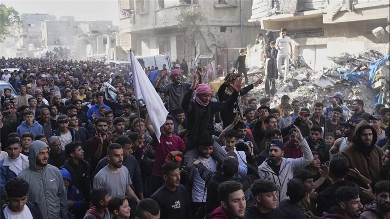 هل تنتفض غزة؟.. مطالب بمظاهرات ضد حماس على خلفية انخفاض جديد بالوضع الاقتصادي والإنساني