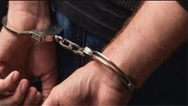 بلطجة وهتك عرض..تفاصيل ضبط عاطلين اعتديا على شاب وأطلقا أعيرة نارية في شبرا الخيمة