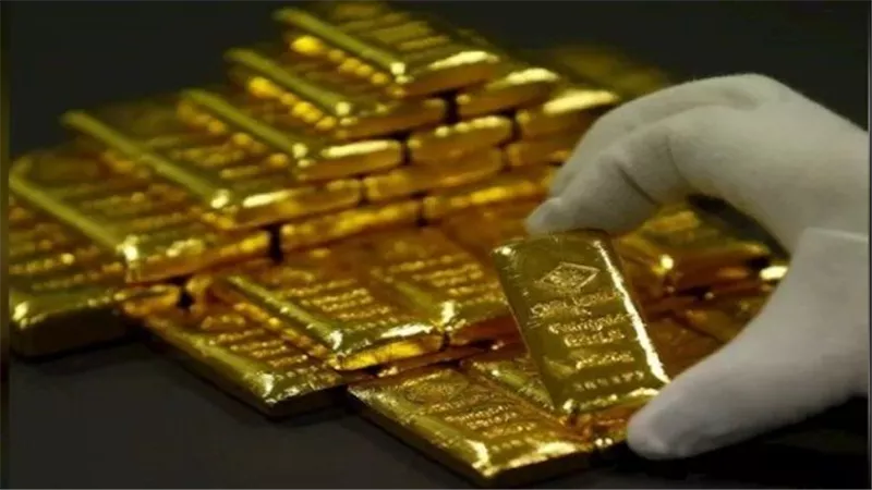 سبائك أم مشغولات؟.. ما خيارات شراء الذهب بعد القفزات الحالية؟