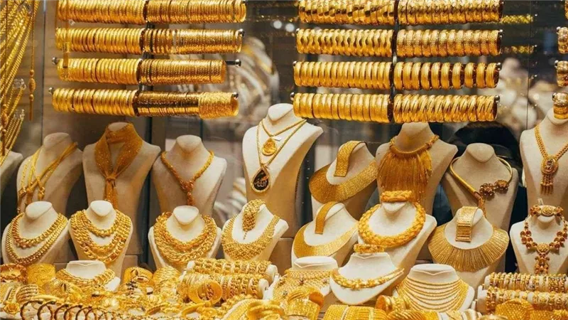 سعر الذهب اليوم الجمعة 30-1-2026.. المعدن الأصفر يواصل مفاجآته