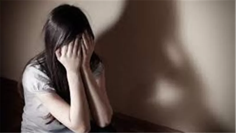 أب بلا قلب..التفاصيل الكاملة لإحالة أوراق فلاح للمفتي لاتهامه بالتعدي على نجلته بأسيوط 