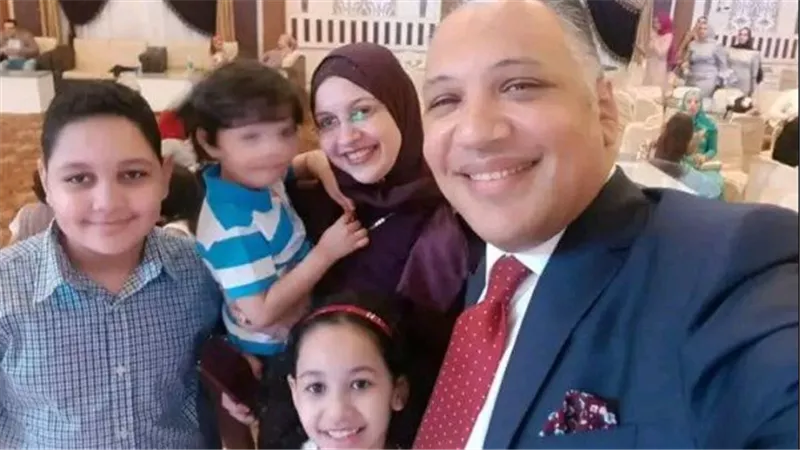 تفاصيل مأساوية في رحيل أستاذة جامعية وابنها وإصابة زوجها المستشار بحادث مروع