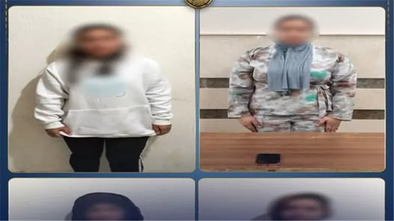 دعارة أون لاين..تفاصيل ضبط 4 سيدات يمارسن أعمال منافية للآداب بالإسكندرية والدقهلية