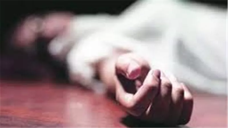 قتلوها وقطعوها 3 حتت.. تفاصيل صادمة في مقتل فتاة على يد والدتها وشقيقها بالسلام
