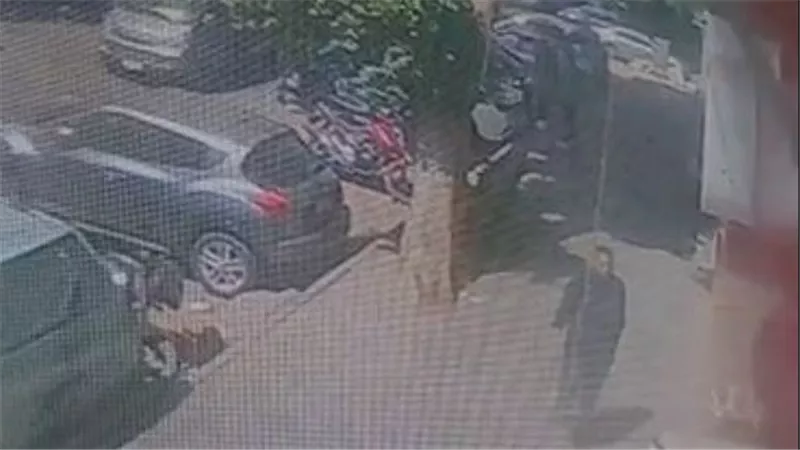 خلص عليه وادعى أنه مجنون.. ماذا قال قاتل طفل المهندسين بالتحقيقات؟