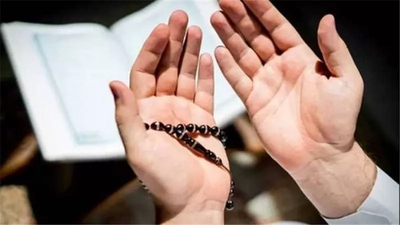 كان يردده الرسول 5 مرات يوميًا.. 3 أدعية لا تتركها طوال شهر رمضان
