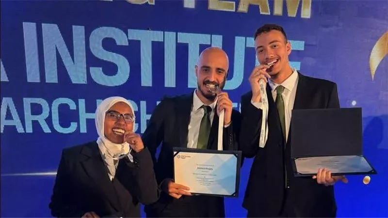 فريق الجامعة الألمانية بالقاهرة يحصد المركز الثاني محليًا في مسابقة CFA Research Challenge 