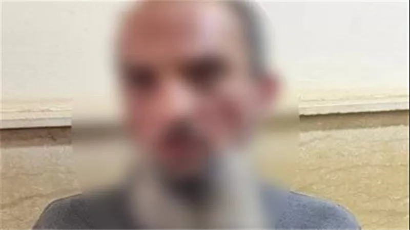 التفاصيل الكاملة للقبض على المتهم بالتعدي على والدته المسنة بالغربية 