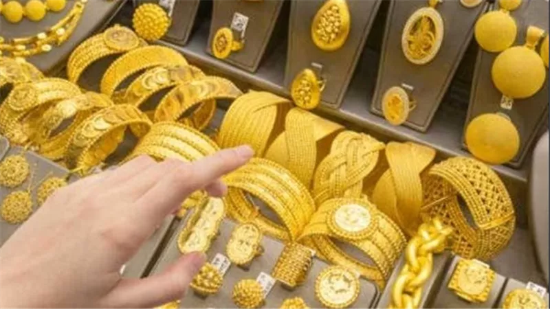 سعر الذهب اليوم الأحد 8-3-2026 مفاجأة جديدة