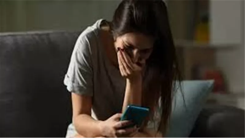بدأت بكلام معسول وانتهت بفضيحة.. كيف أوقع شيطان بولاق ضحاياه في فخ الابتزاز؟
