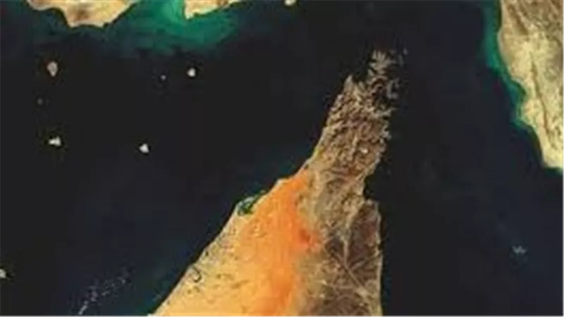 كابوس الطاقة العالمي.. كيف يؤثر إغلاق مضيق هرمز على إمدادات النفط؟