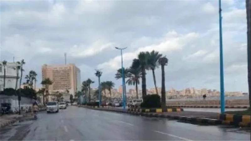تقلبات جديدة.. الأرصاد تحذر من حالة الطقس غدا الإثنين 16-3-2026