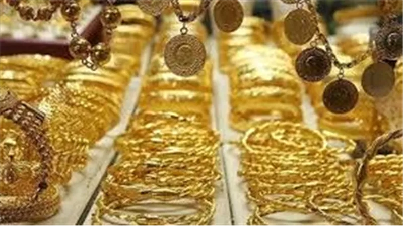 سعر الذهب اليوم الجمعة 3-4-2026 انخفاض مفاجيء