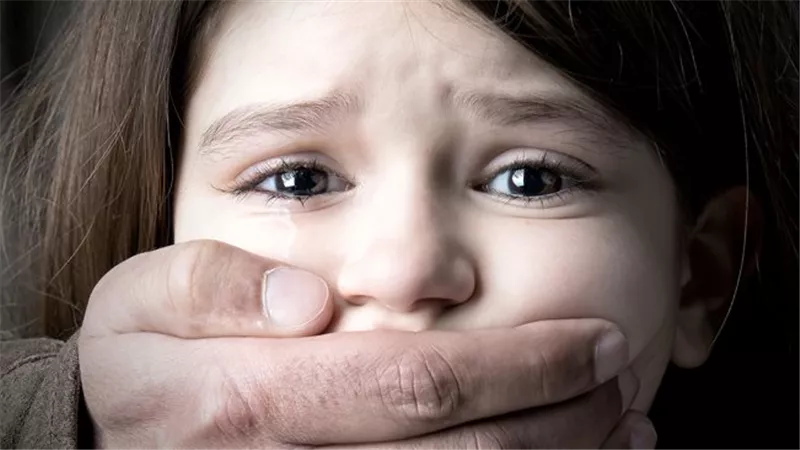 اعتدى على طفلة أثناء درس خصوصي.. تفاصيل الحكم على معلم بالمنيا