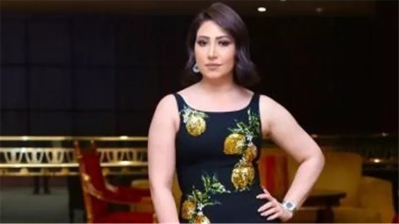 بالكاجوال.. بوسي تخطف الأنظار في أحدث ظهور | شاهد
