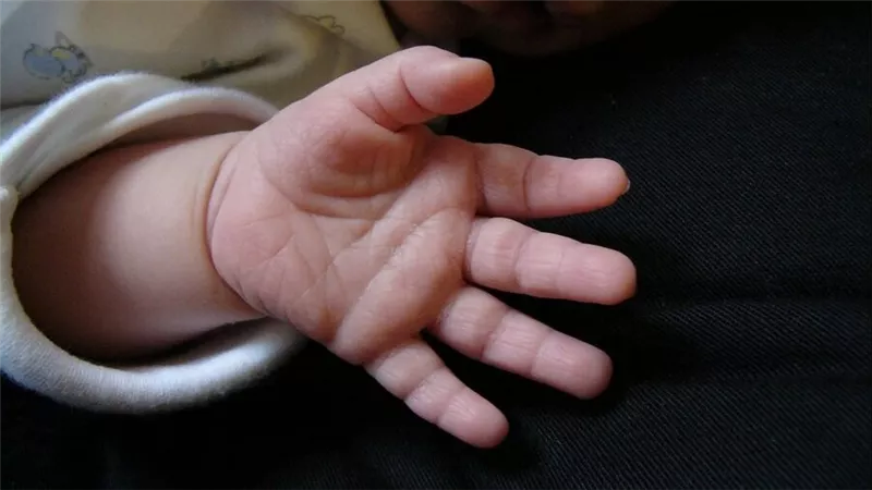  التفاصيل الكاملة لجريمة هزت قنا.. أم بلا قلب اختلفت مع زوجها فأنهت حياة ابنها