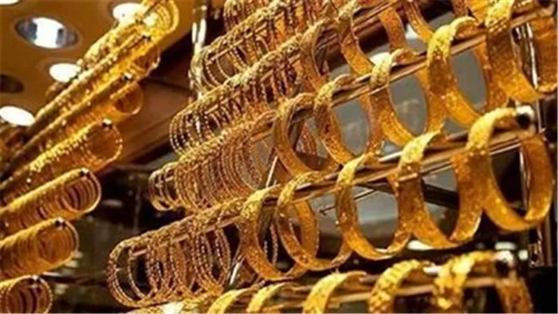 سعر الذهب اليوم الأحد 3-5-2026 مفاجأة جديدة