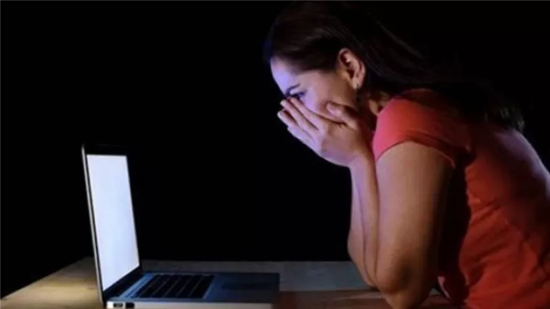  هددها بصور خاصة.. فتاة تشكر القضاء بعد حبس خطيبها بسوهاج 