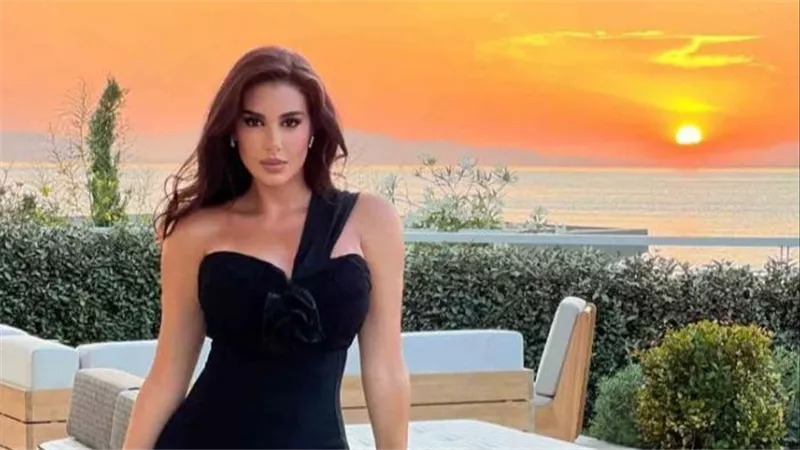 بالكاجوال..ياسمين صبري تخطف الأنظار بهذه الإطلالة | شاهد