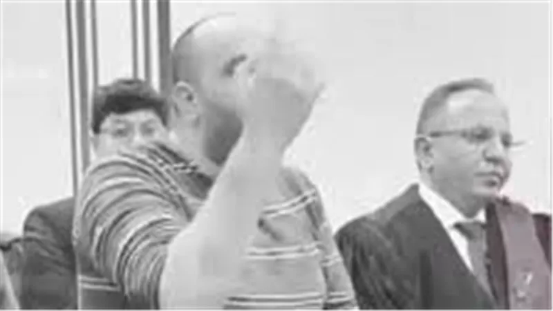 انتظرتها أكثر من 9 ساعات على المقهى المقابل لمنزلها.. ماذا قال القاضي المتهم بقتل طليقته؟ 