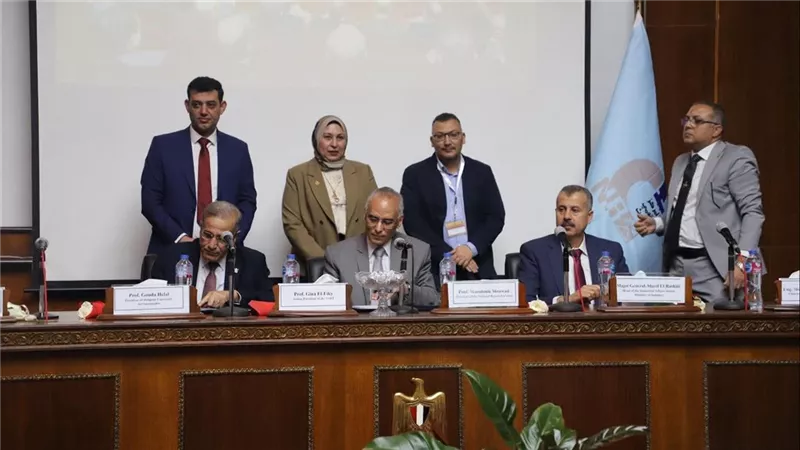 جامعة هليوبوليس توقع بروتوكول تعاون مع المركز القومى للبحوث
