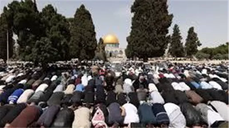 وسط تدابير مكثفة للأوقاف.. صلاة الجمعة بالأقصى تمر بهدوء وتدحض الشائعات