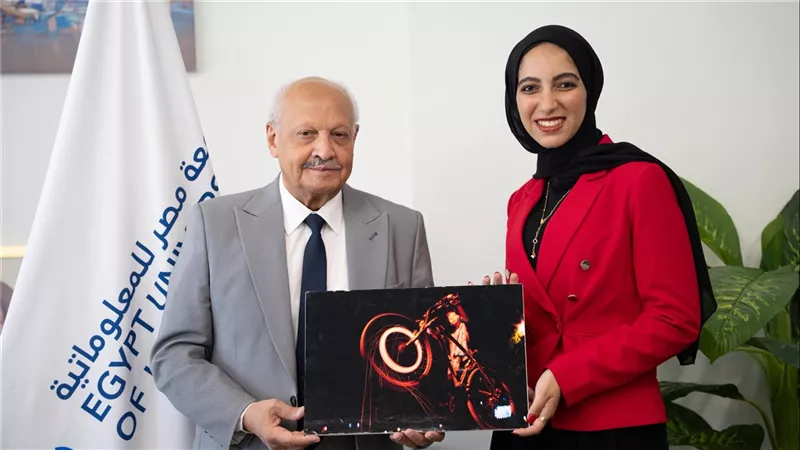 جامعة مصر للمعلوماتية تفوز بالمركز الأول في مسابقة الفنون التشكيلية بمهرجان ابداع لشباب الجامعات