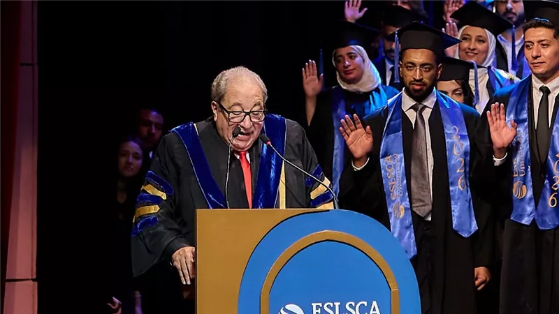 «اسلسكا» تحتفى بتخريج دفعة جديدة من دارسى الـMBA والـDBA.. وإشادات بدور الجامعة فى صناعة قيادات المستقبل