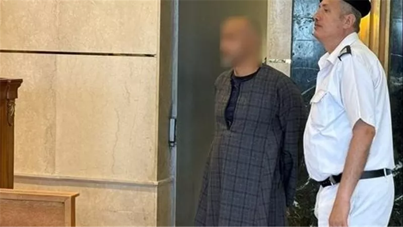 المتهم بقتل جاره في العياط لابتزازه بفيديو مخل: علاقتي بمراتي زي الفل